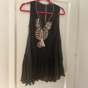 Gauzy embroidered tunic